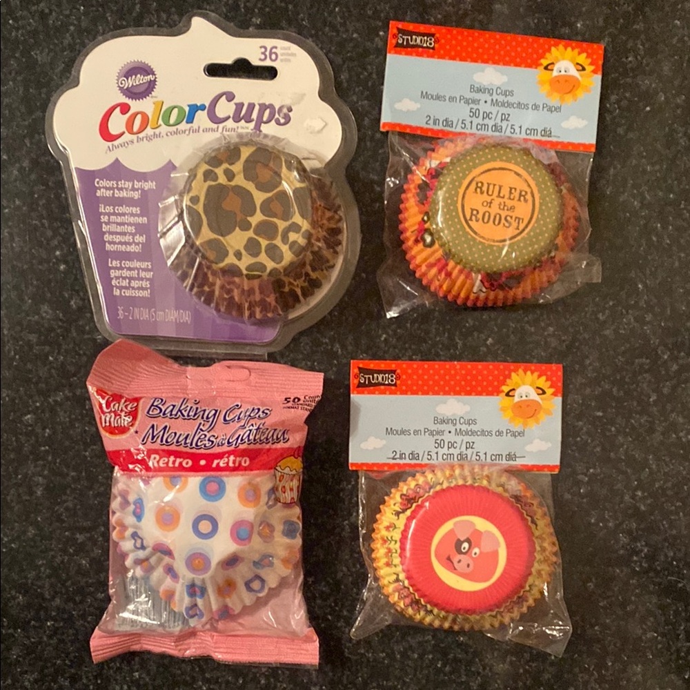 Bundle of 4 Baking Cups